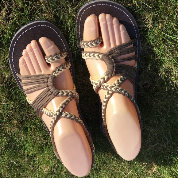 Shoes - NWOT Handwoven Women’s Summer Sandals Size 7